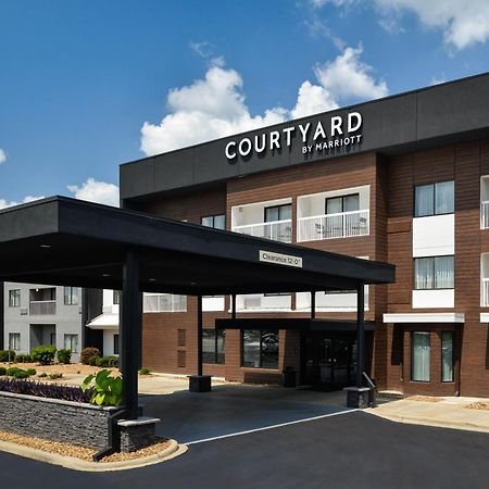 Courtyard By Marriott Charlotte Matthews Hotel Exterior photo