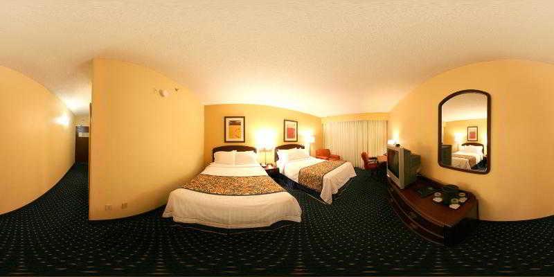 Courtyard By Marriott Charlotte Matthews Hotel Exterior photo